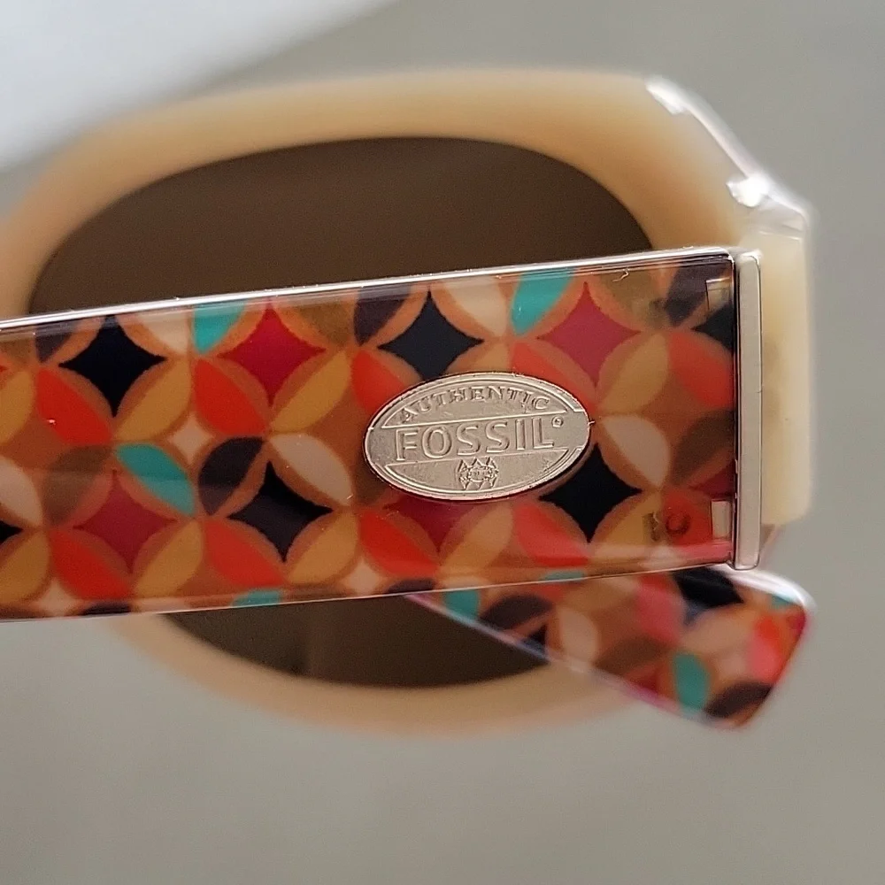 Fossil Sunglasses feature a distinctive multicolor geometric mosaic